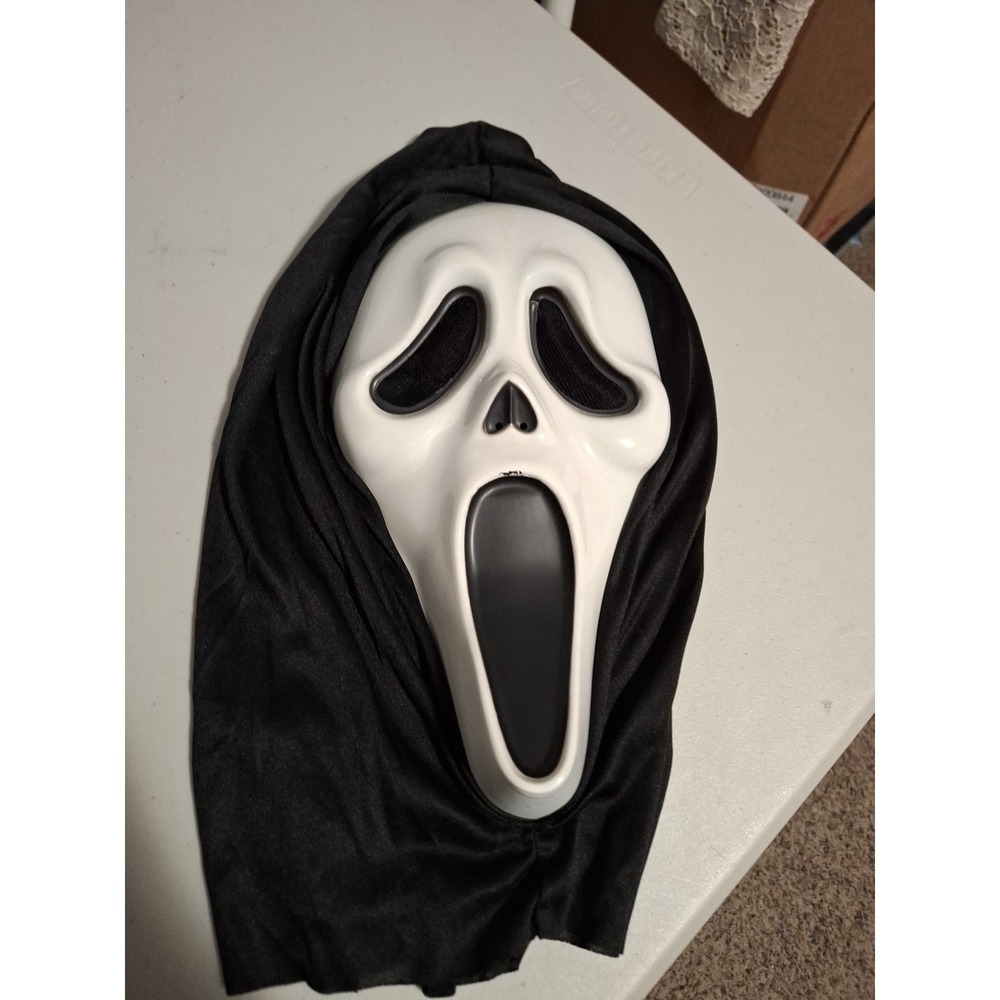 Scream Mask Ghost‎ Face Easter Unlimited (No Glow) April - June 2013